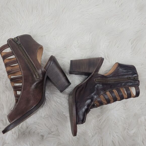 Bed Stu Occam Wedge Caged Sandals Sz 8 Teak Rustic Leather Peep Heels - Picture 7 of 10